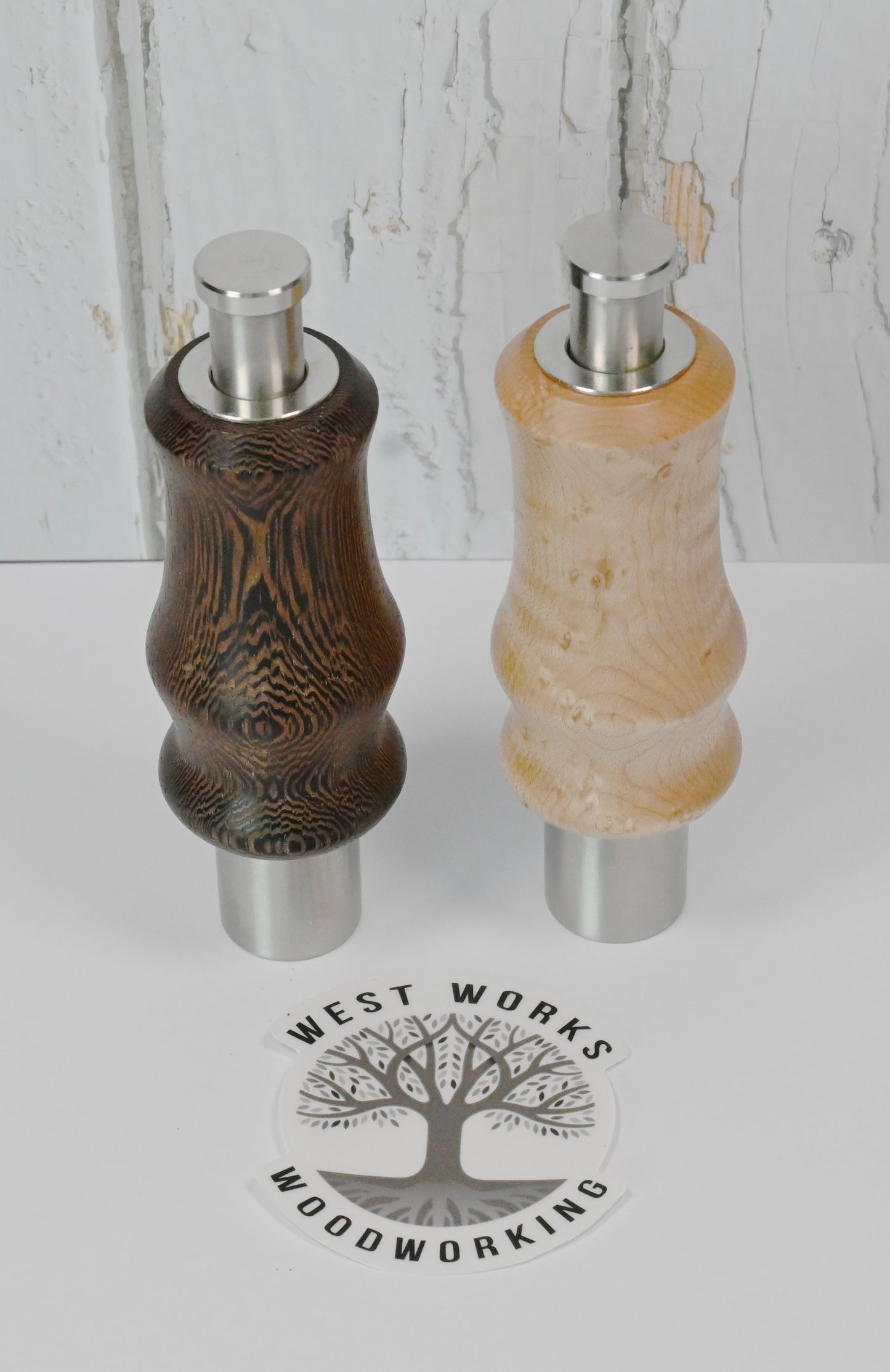 Handy One Handed Salt & Peppermill Set