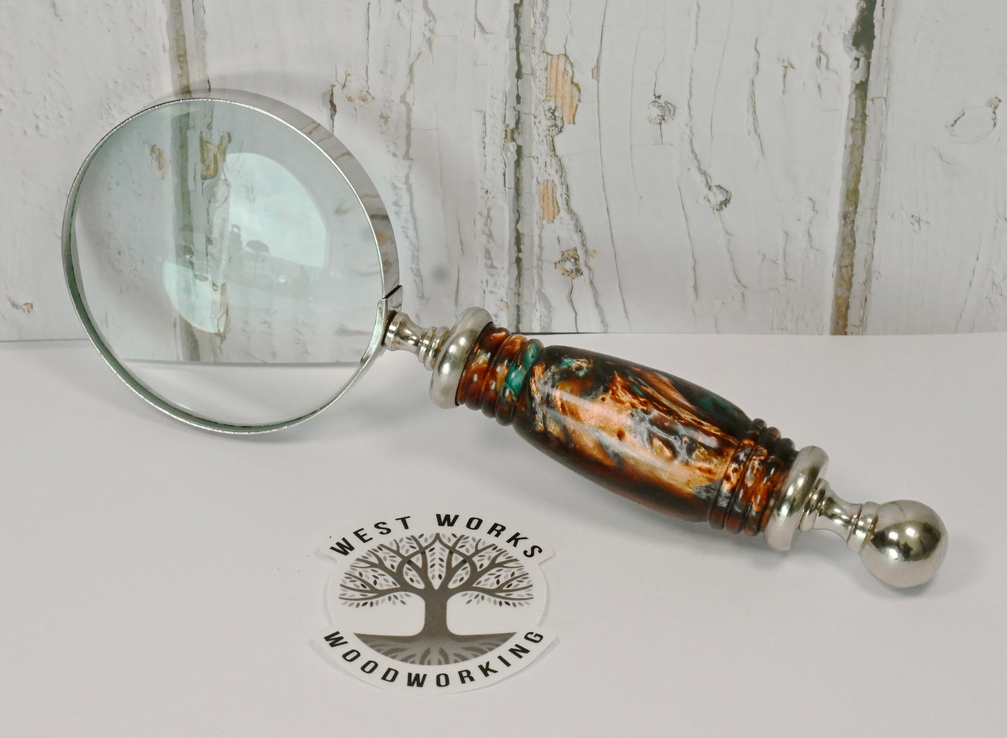 Lava Lamp Magnifying Glasses - 4"